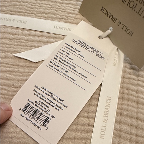 Boll & Branch Luxury Bedding dream bed blanket sand king/california king
